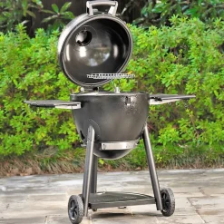 Hiiligrilli Char-Griller Akorn 20 Kamado