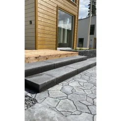 Pihakivi Rudus Luotokivi 336x246x80 mm profiloitu hehku