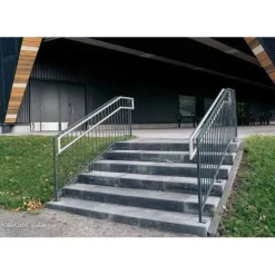 Porraskivi 800x400x130 mm sileä harmaa