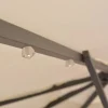 Roikkuva päivänvarjo led-valoilla 300cm metallitanko hiekka