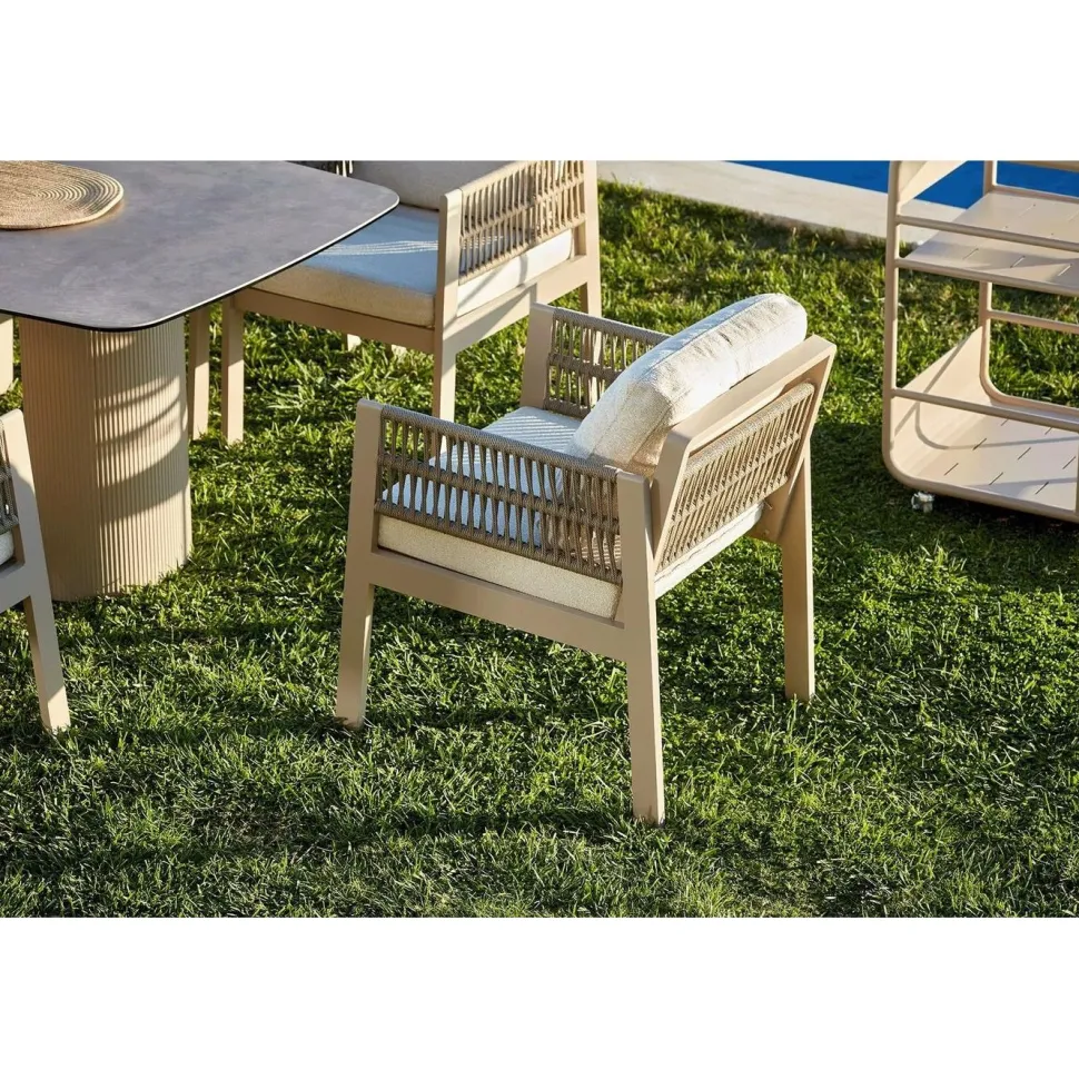 Ruokailuryhmä Linento Garden Toscana Ceramic, 200x100cm pöytä + 8 tuolia, beige