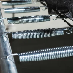 Trampoliini Stratos turvaverkolla suorakaide eri kokoja