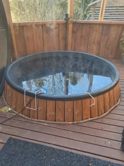 Upotettava kylpytynnyri PW-Spa Terrace 6-8 hlöä eri värejä