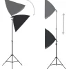 Valokuvastudiosarja 1 softbox-valoilla ja taustakankaalla